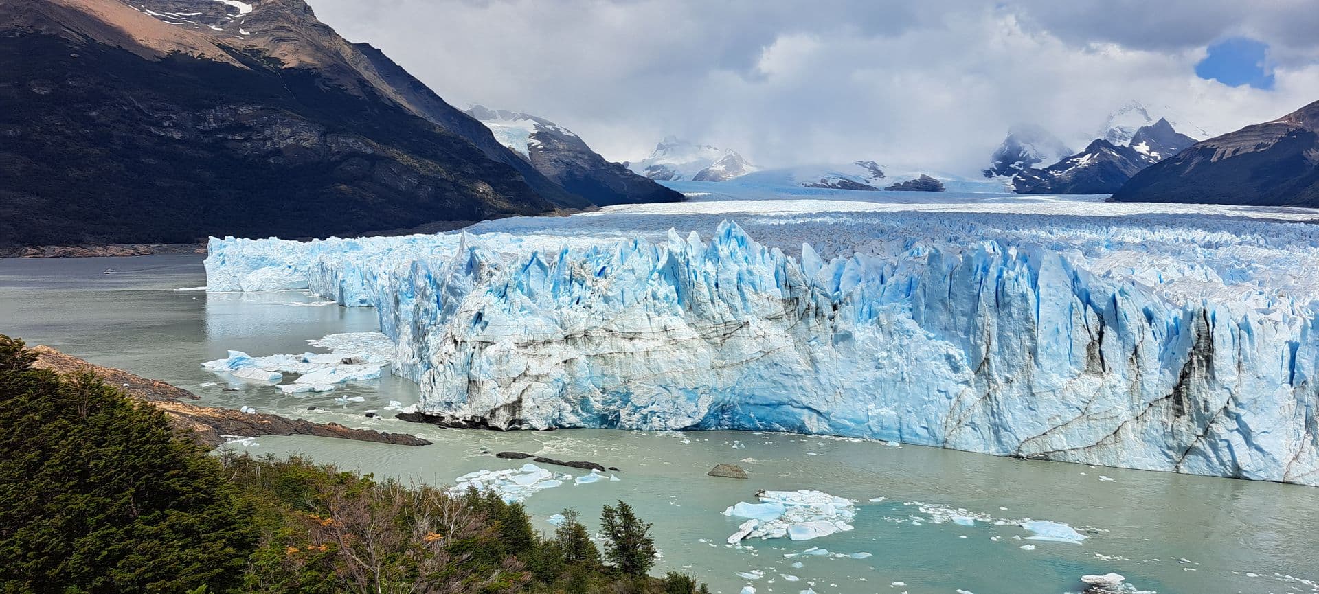 Uns erwartet der majestätische Gletscher Perito Moreno