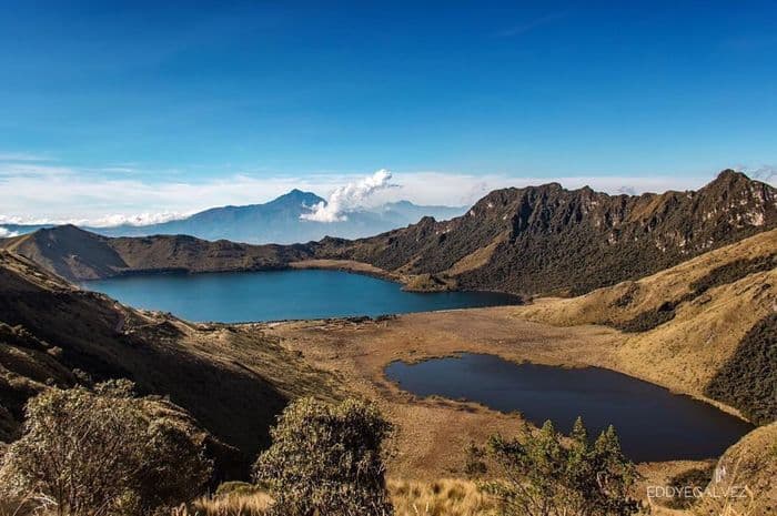 volcan fuya fuya mojanda lagoon