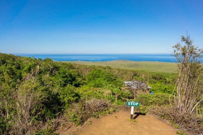 Floreana - Asilo de la paz cerro - samba galapagos cruise - gal0052